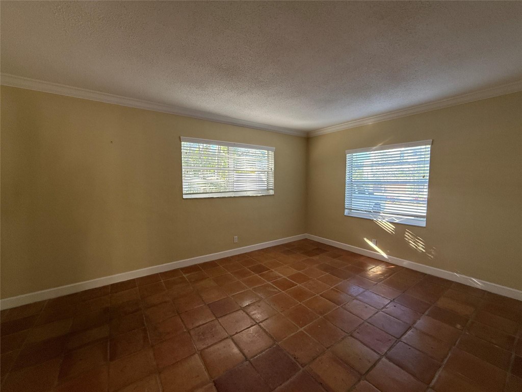 Middle River Park 5-28 B - Residential Income