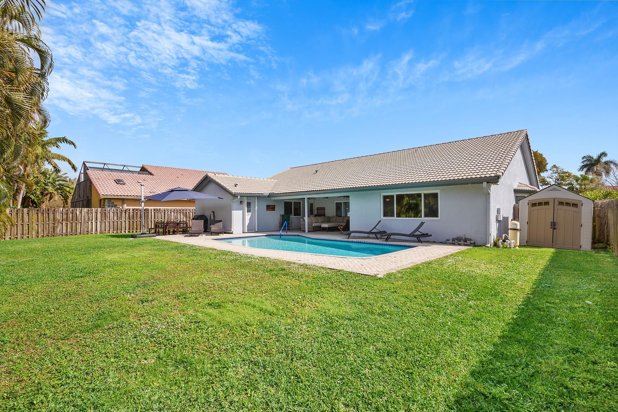 Jacaranda Lakes Sec 13 - Residential