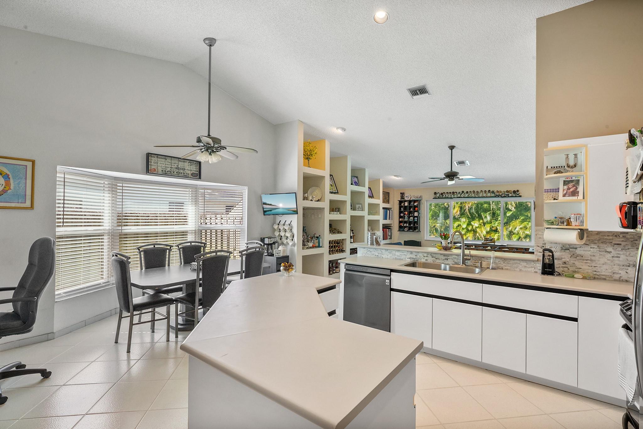 Jacaranda Lakes Sec 13 - Residential