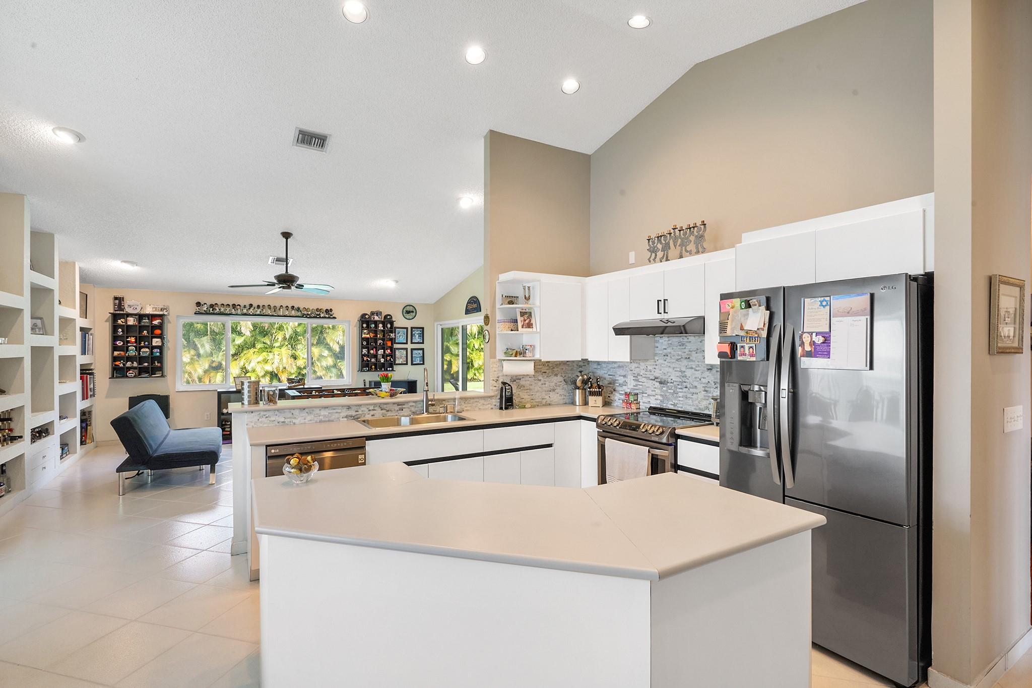 Jacaranda Lakes Sec 13 - Residential