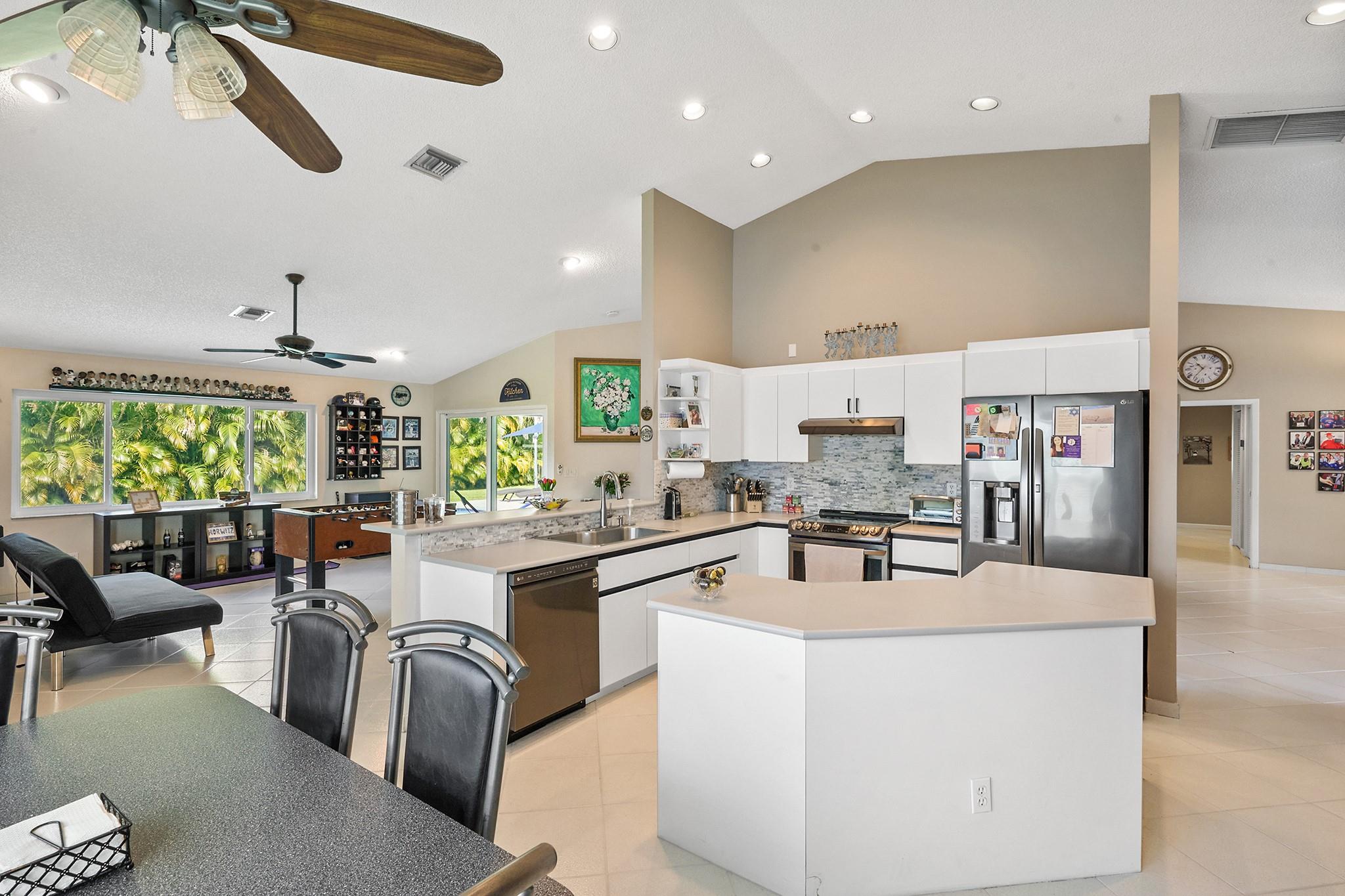 Jacaranda Lakes Sec 13 - Residential