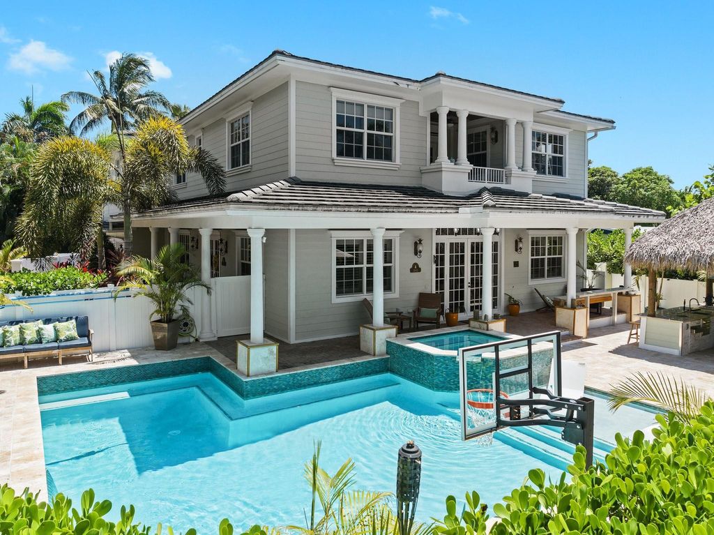 Photo of 1400 SW 18th Court, Fort Lauderdale, FL 33315 (MLS # F10447015)