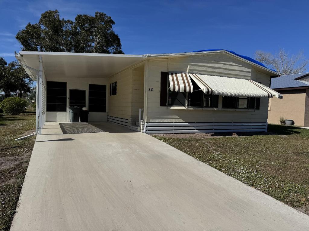 Spanish Lakes Country Club Village - Residential