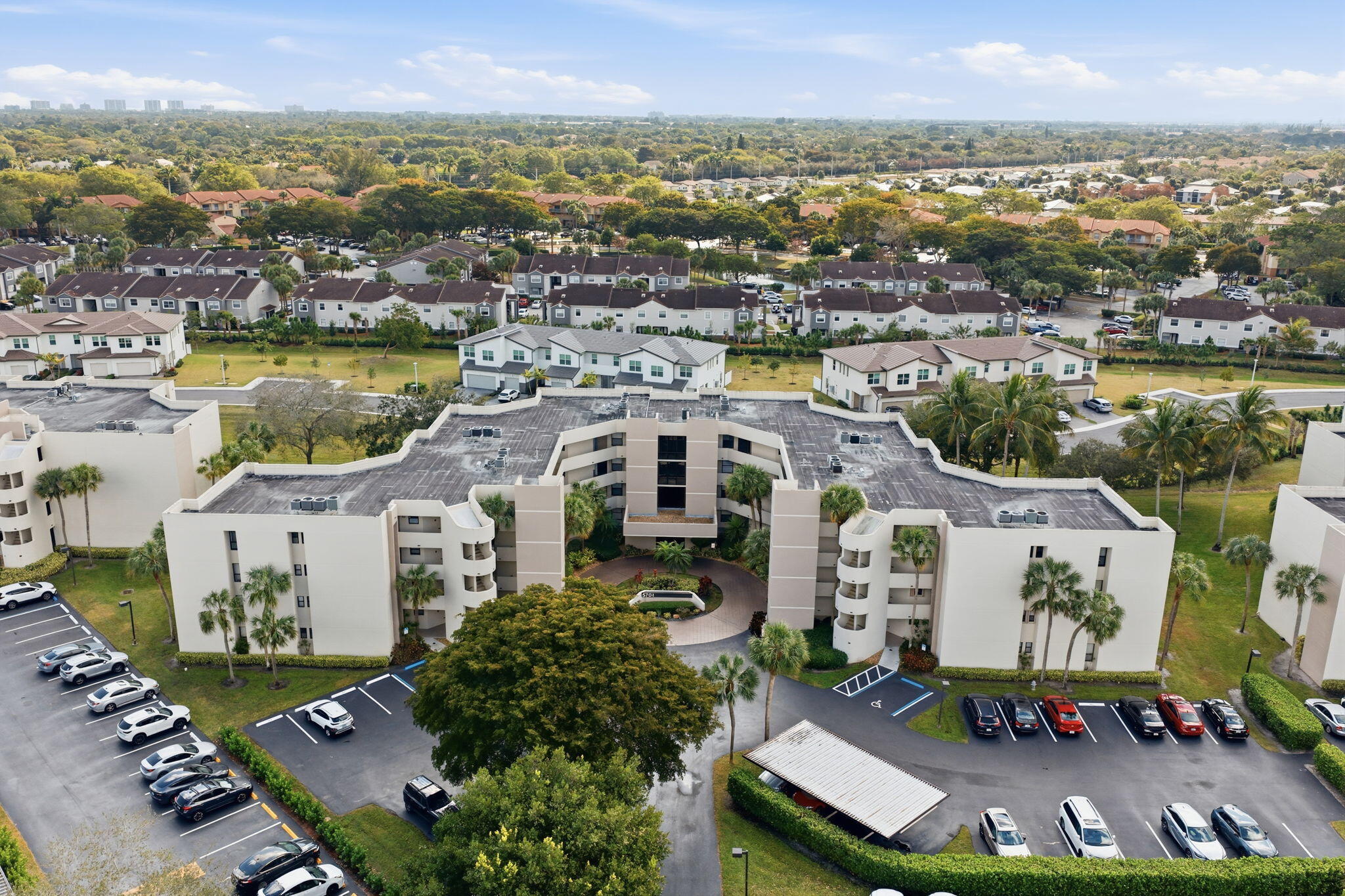 5701 Camino Del Sol 106