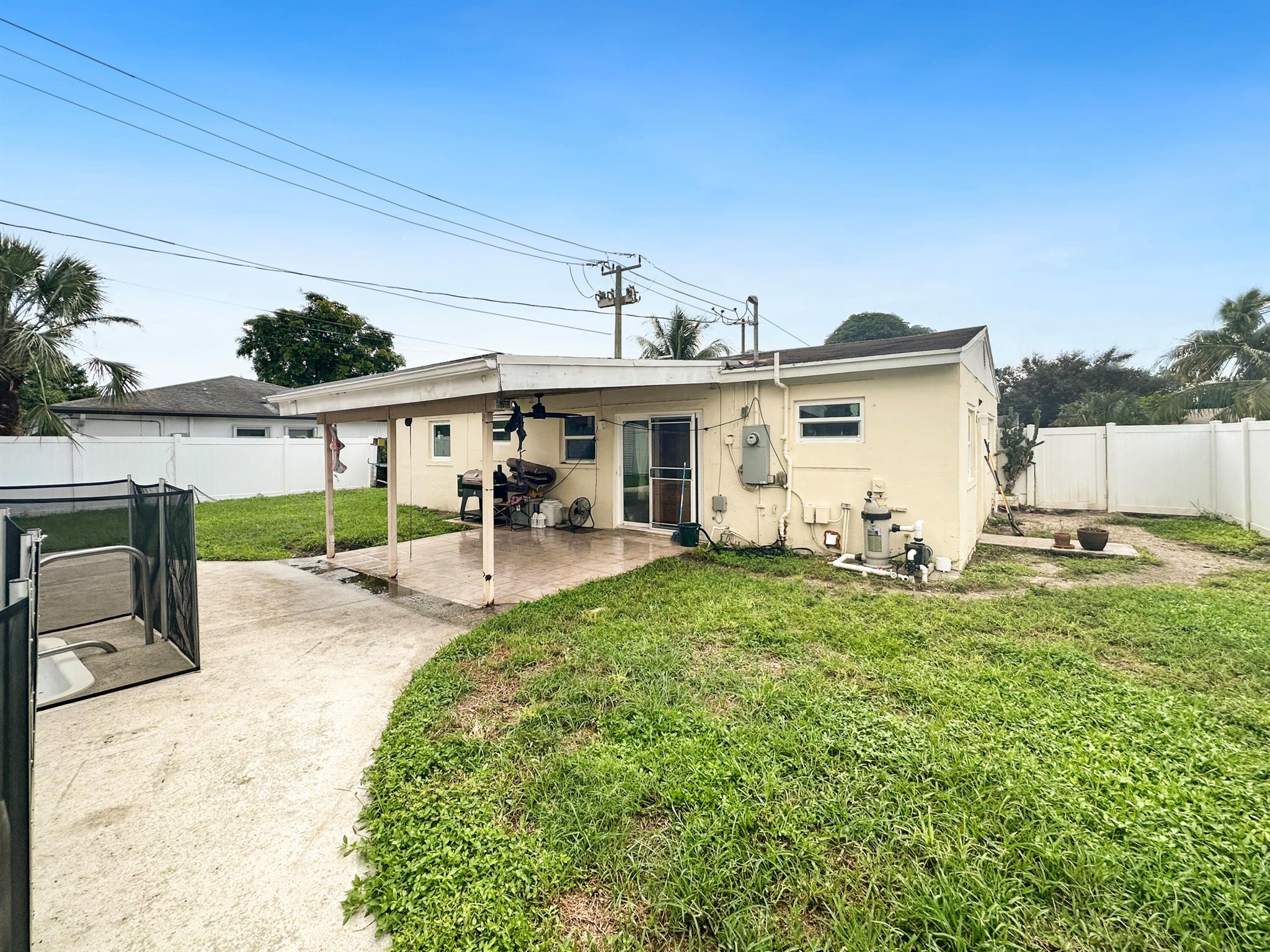 6231 SW 15th Court