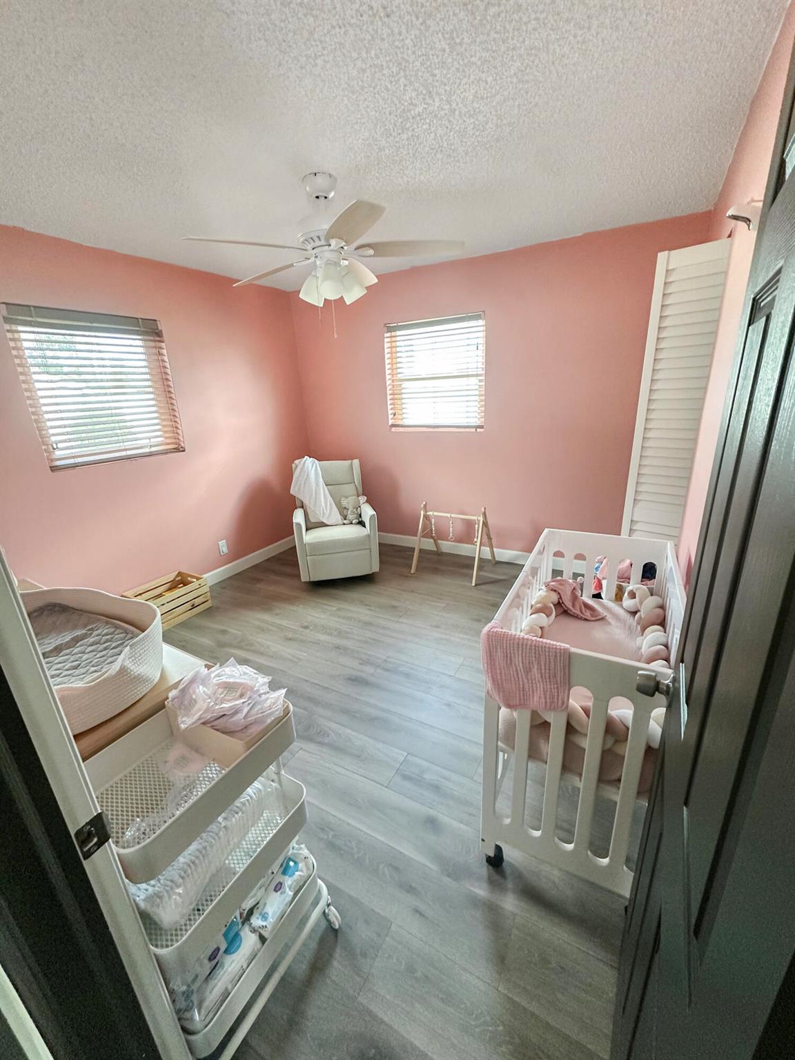 BROADVIEW COUNTRY CLUB ES - Residential