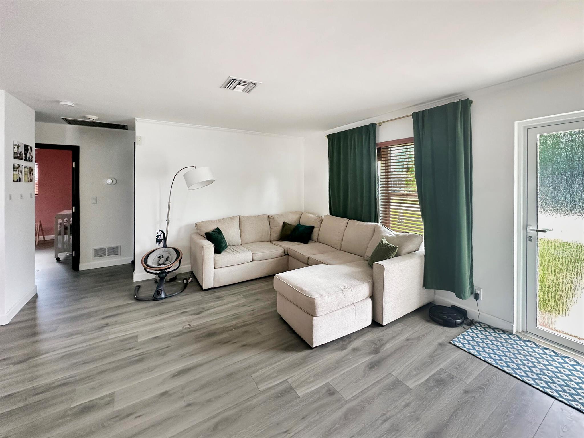 BROADVIEW COUNTRY CLUB ES - Residential