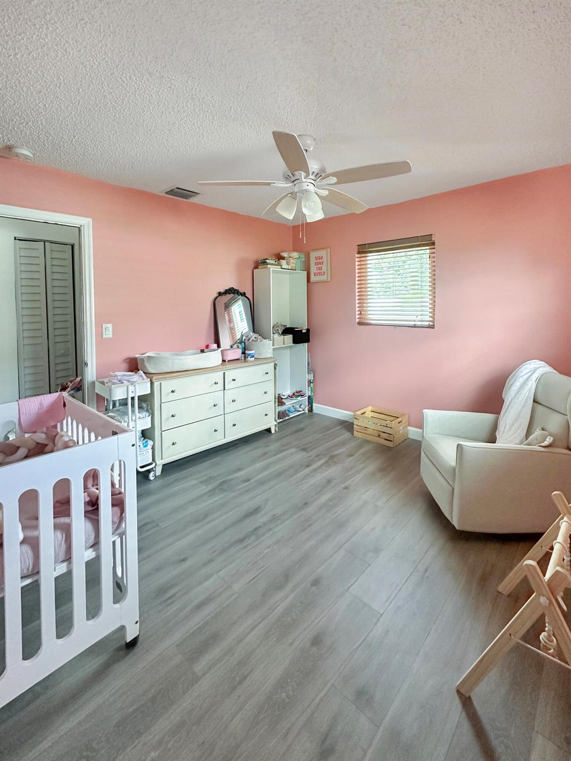 BROADVIEW COUNTRY CLUB ES - Residential