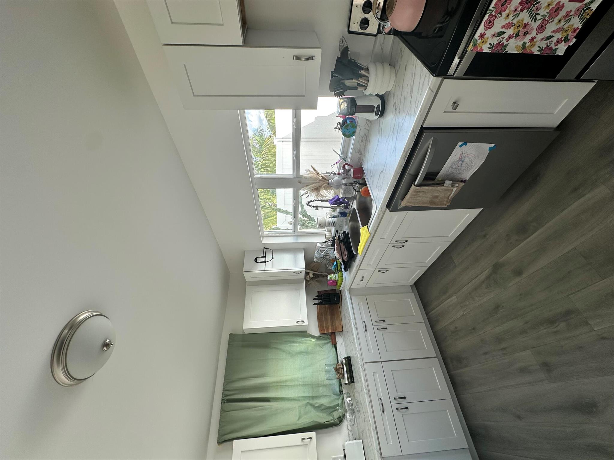 BROADVIEW COUNTRY CLUB ES - Residential