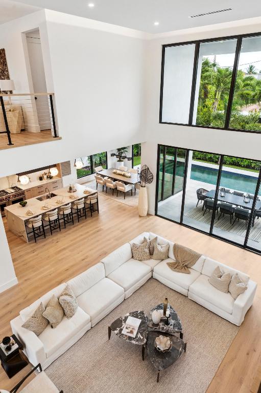 ELLAMAR - Residential