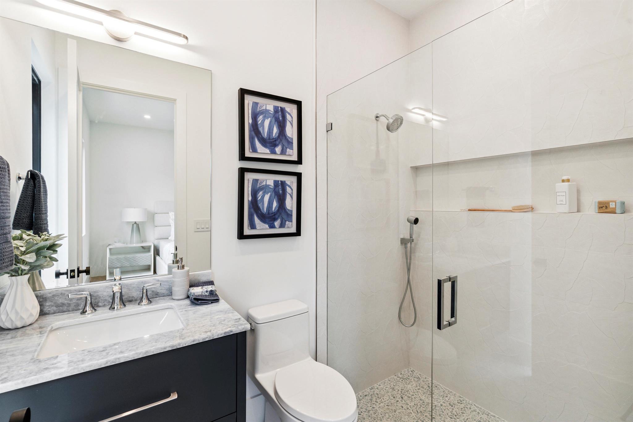 ELLAMAR - Residential