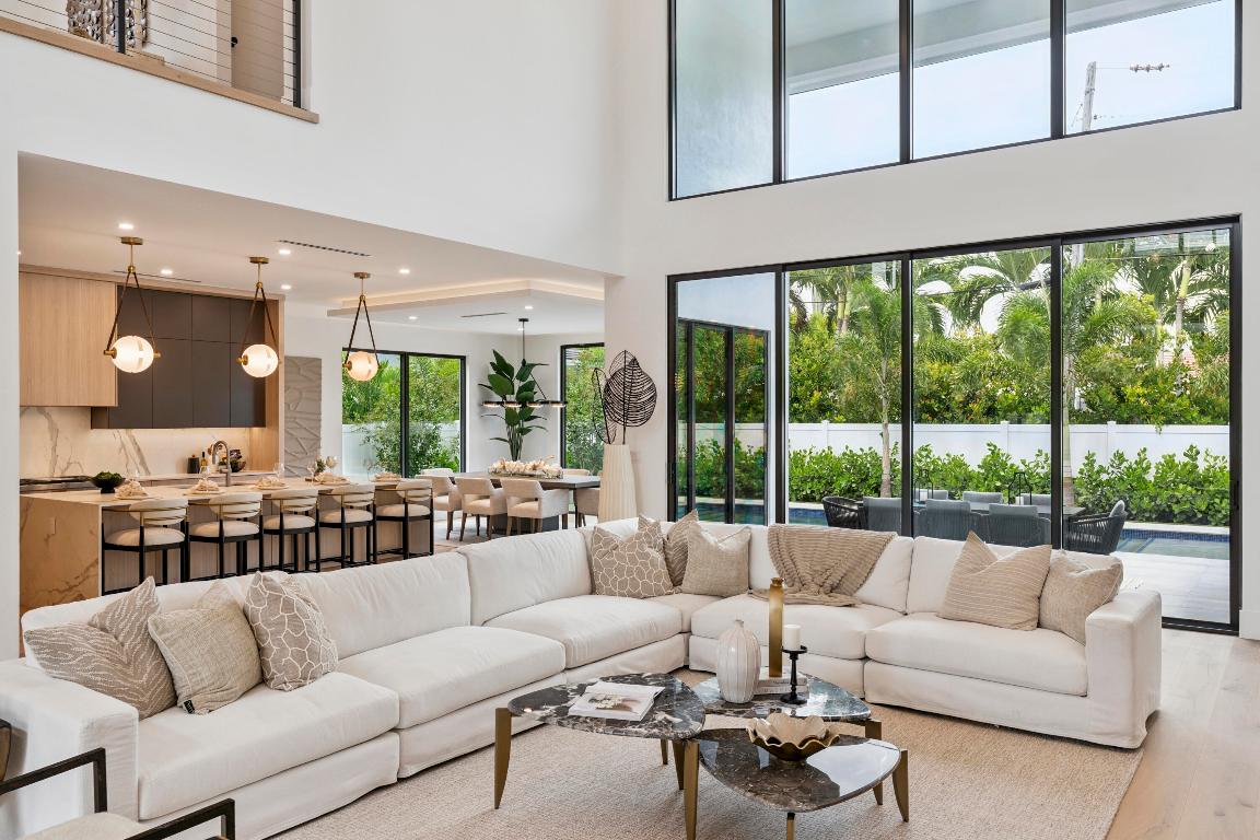 ELLAMAR - Residential