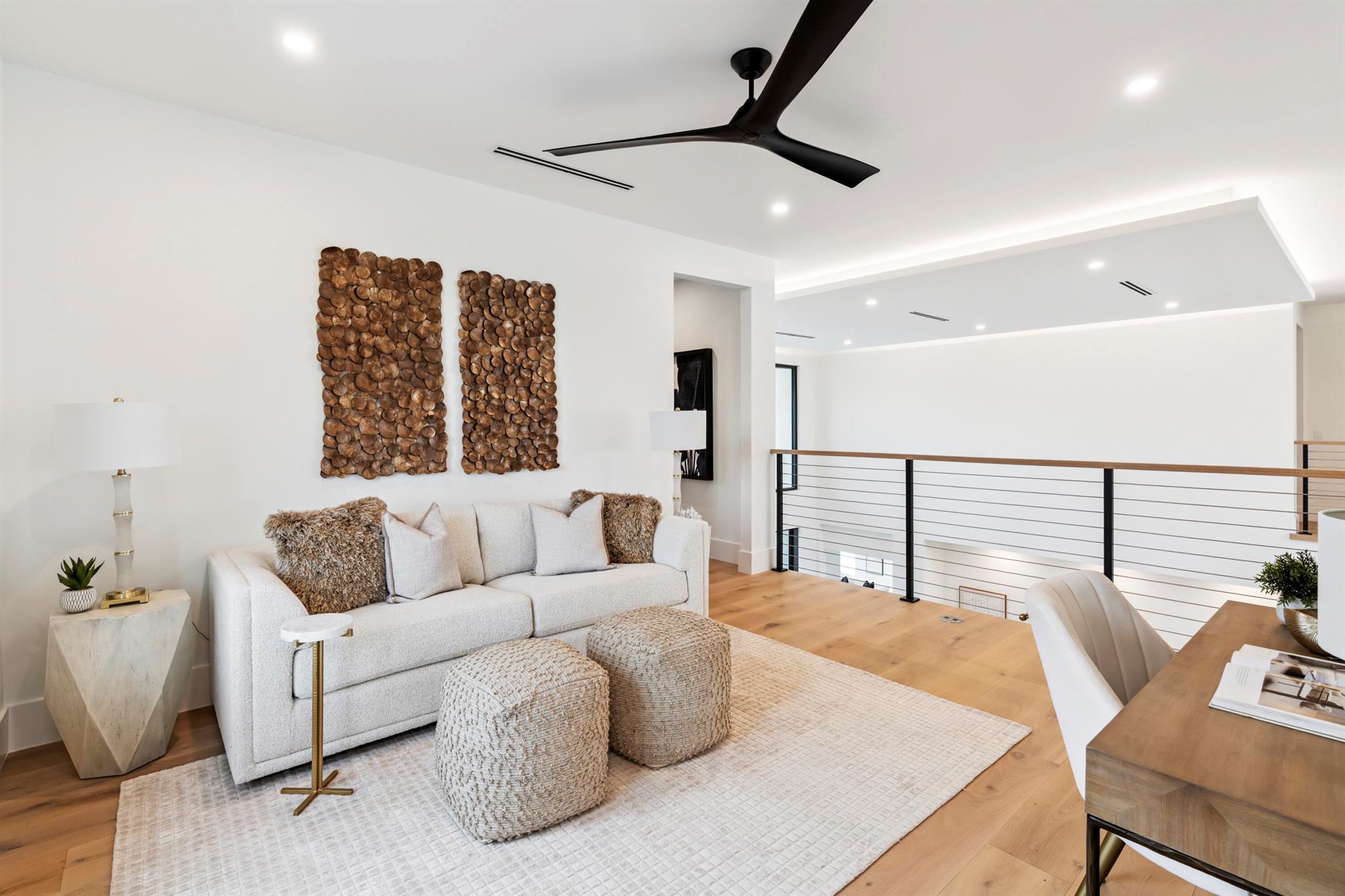 ELLAMAR - Residential