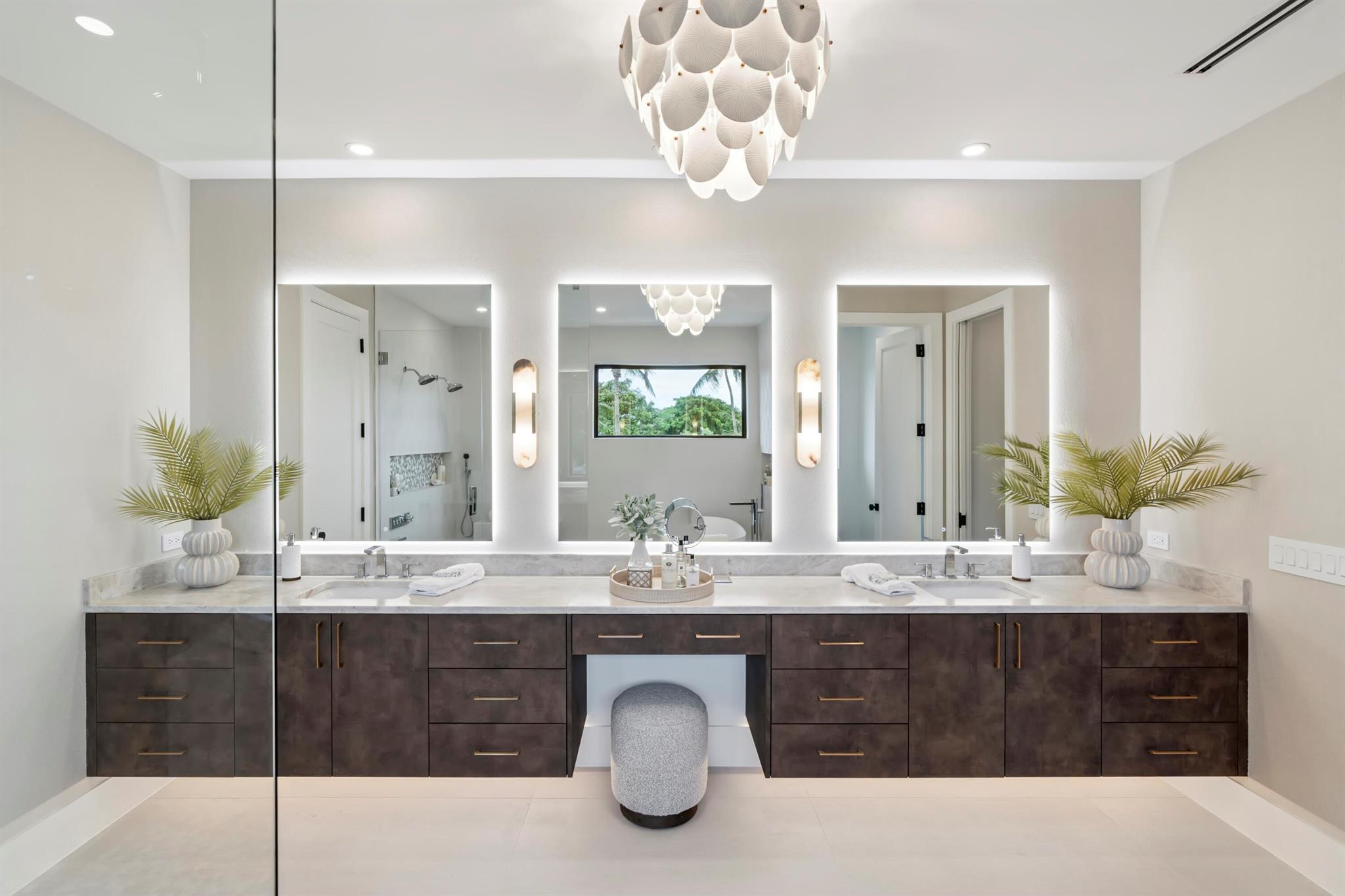 ELLAMAR - Residential