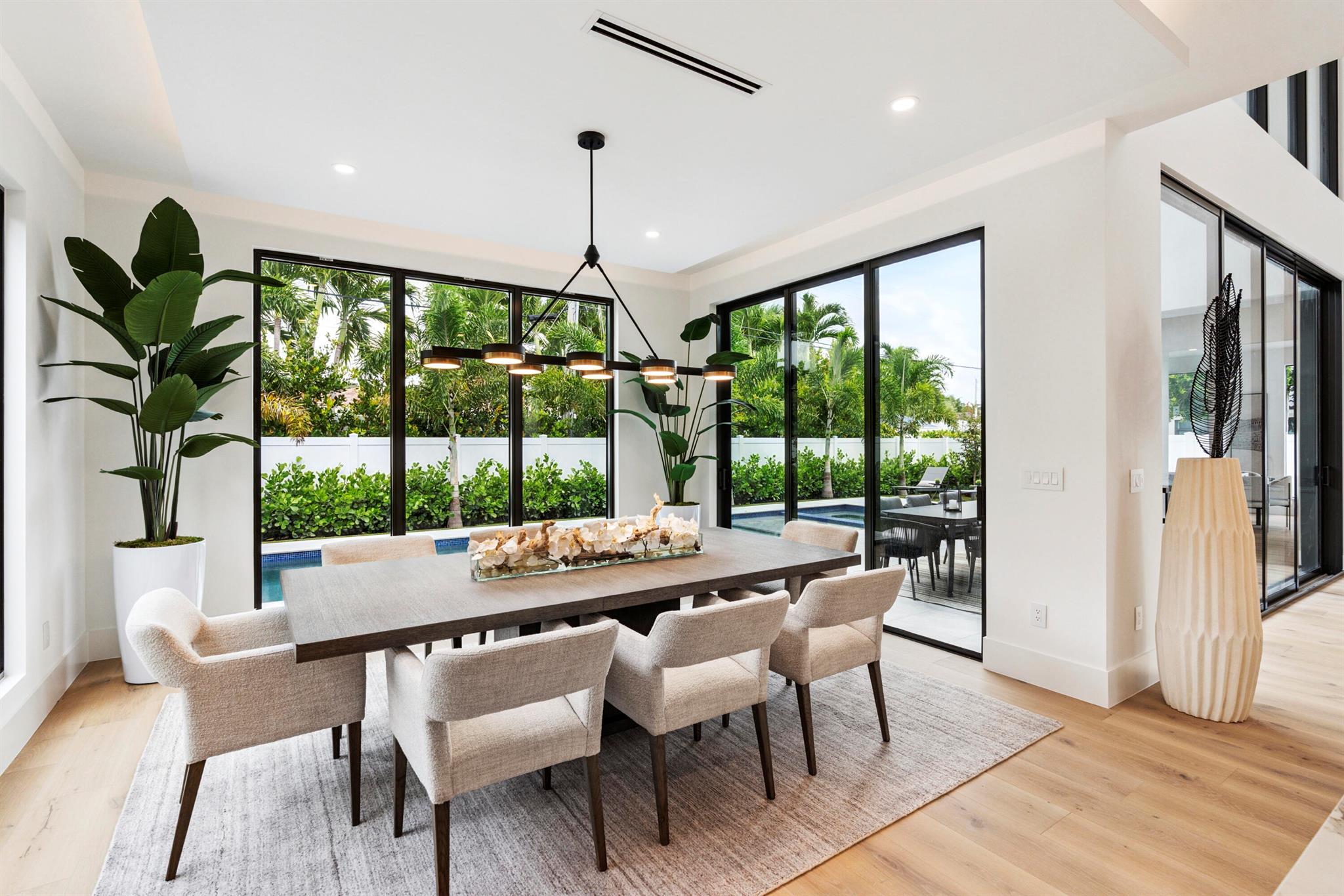 ELLAMAR - Residential