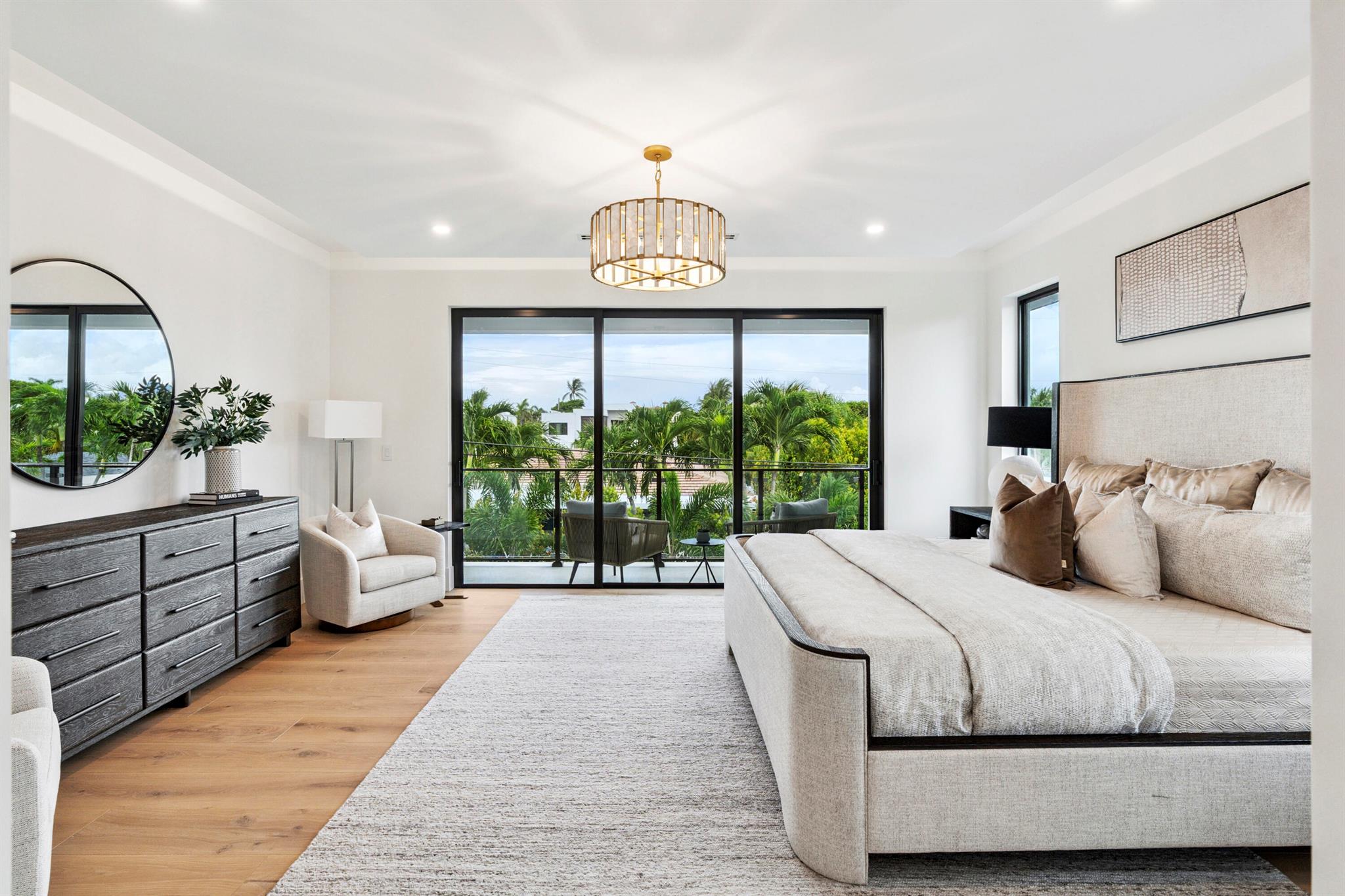 ELLAMAR - Residential