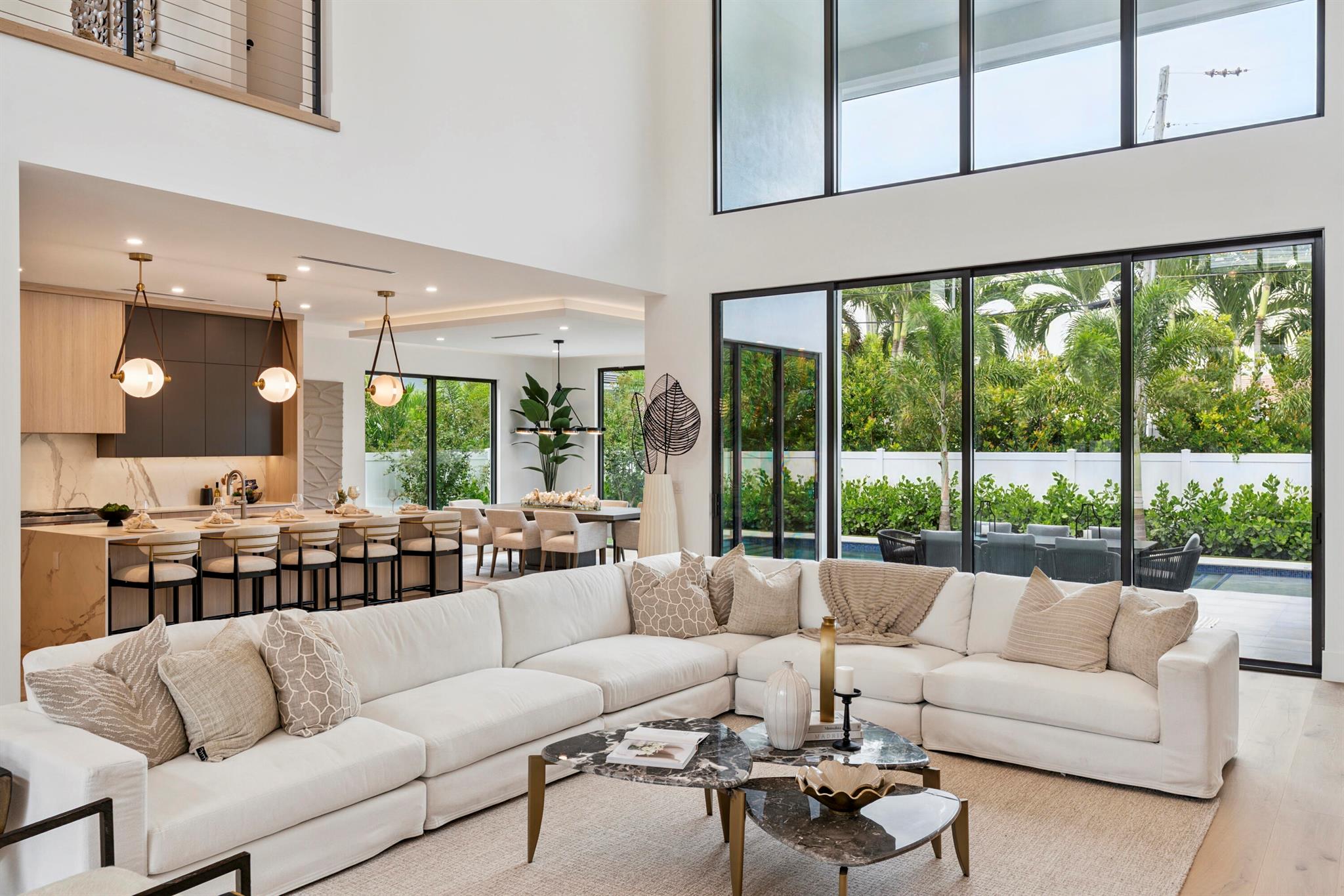 ELLAMAR - Residential