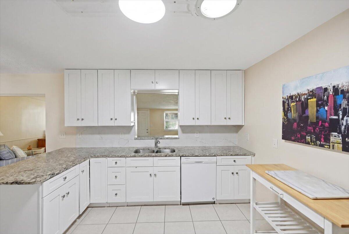 PORT ST LUCIE SECTION 3 - Residential