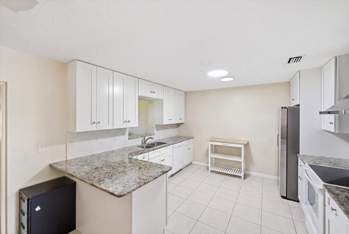 PORT ST LUCIE SECTION 3 - Residential