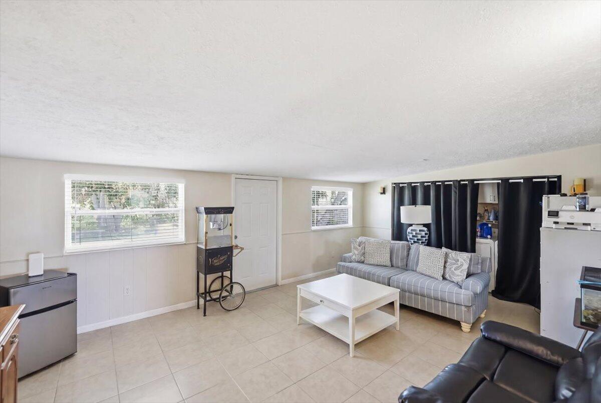 PORT ST LUCIE SECTION 3 - Residential