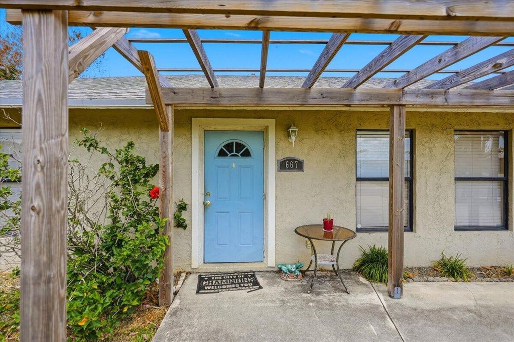 Photo of 667 SE Faith Terrace, Port Saint Lucie, FL 34983 (MLS # B26023941)