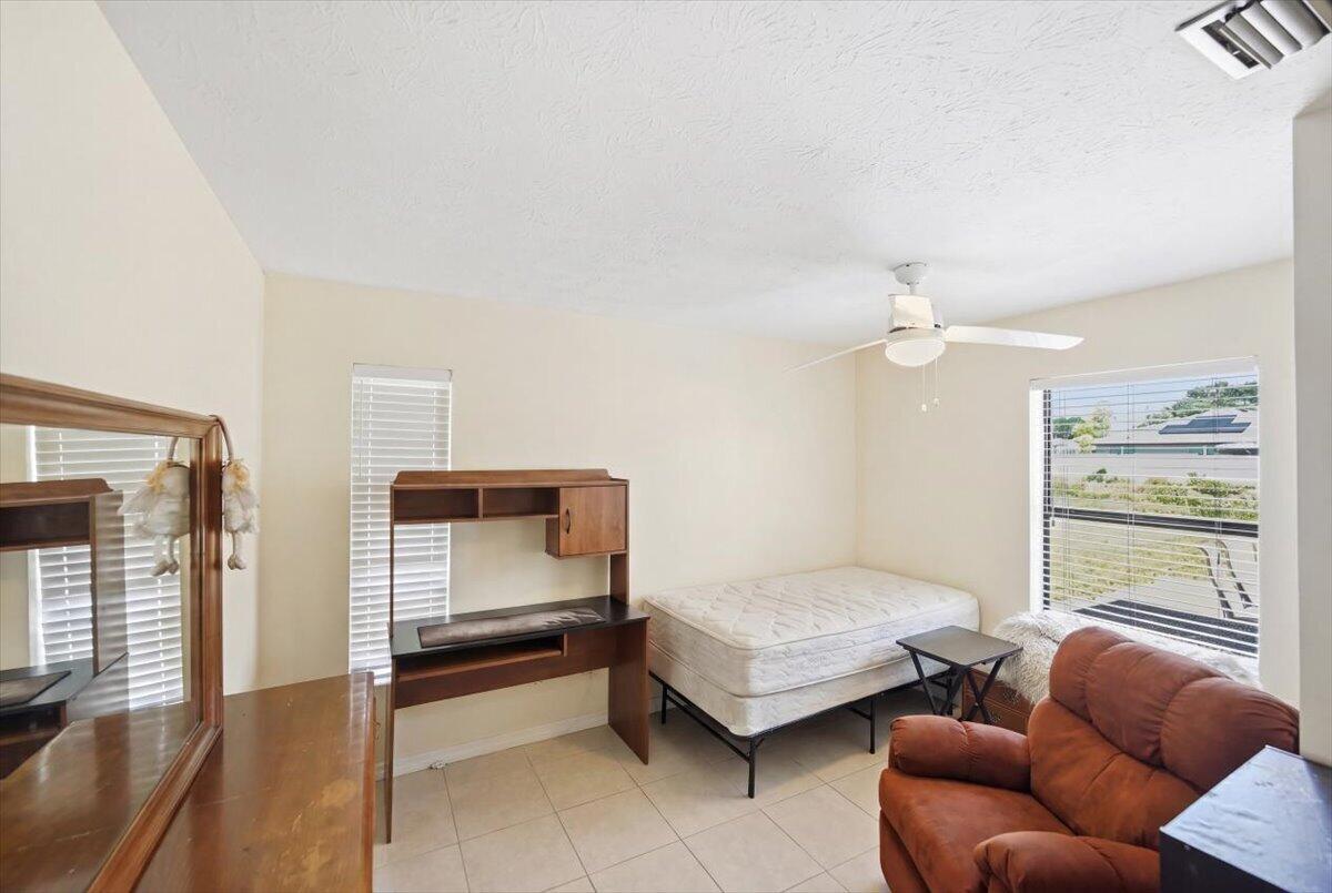 PORT ST LUCIE SECTION 3 - Residential