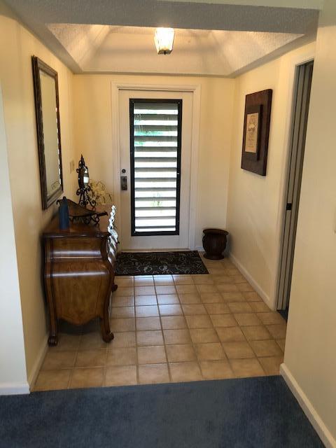 GOLF VILLAS - Residential