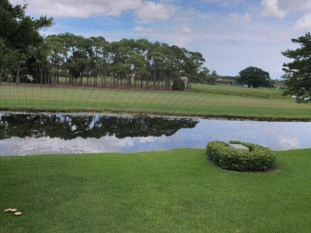 GOLF VILLAS - Residential