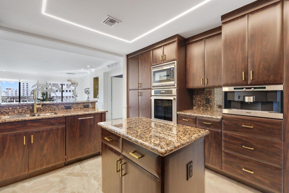 200 EAST - Residential Lease