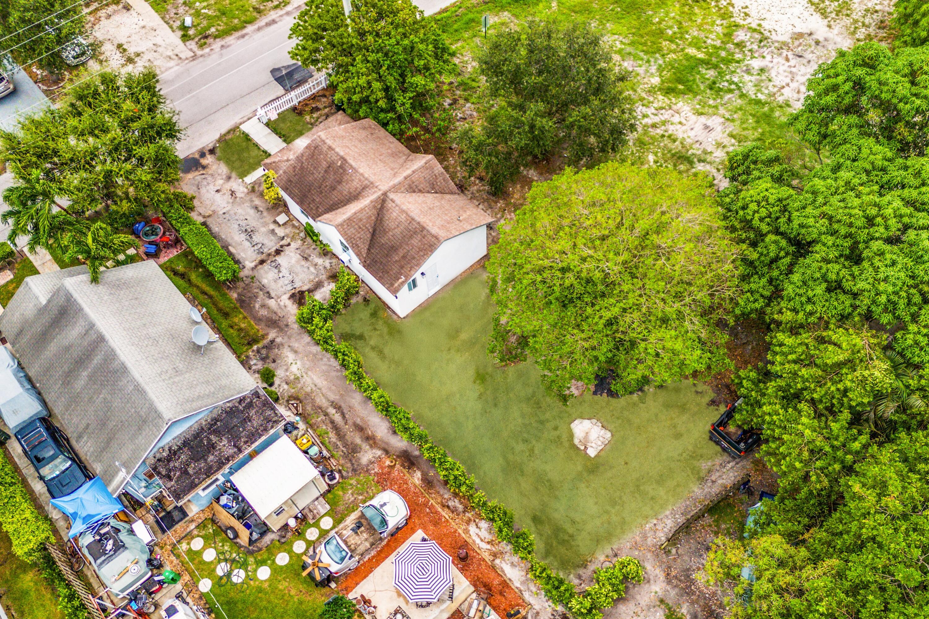 114 NW 10TH Avenue