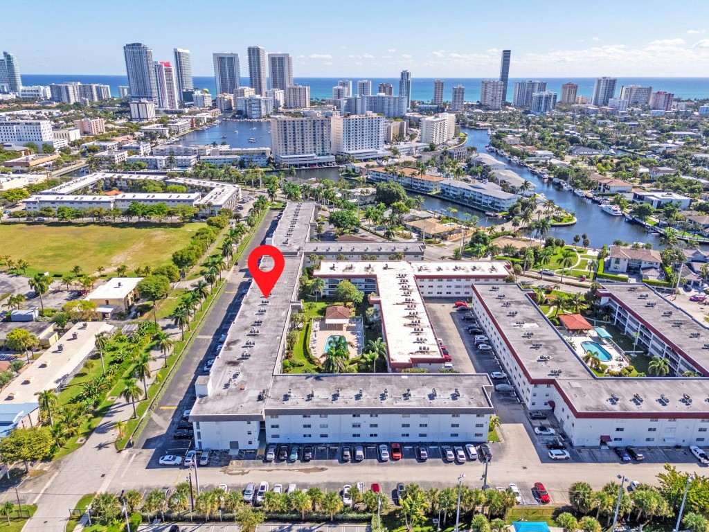 PARADISE VILLAS - Residential