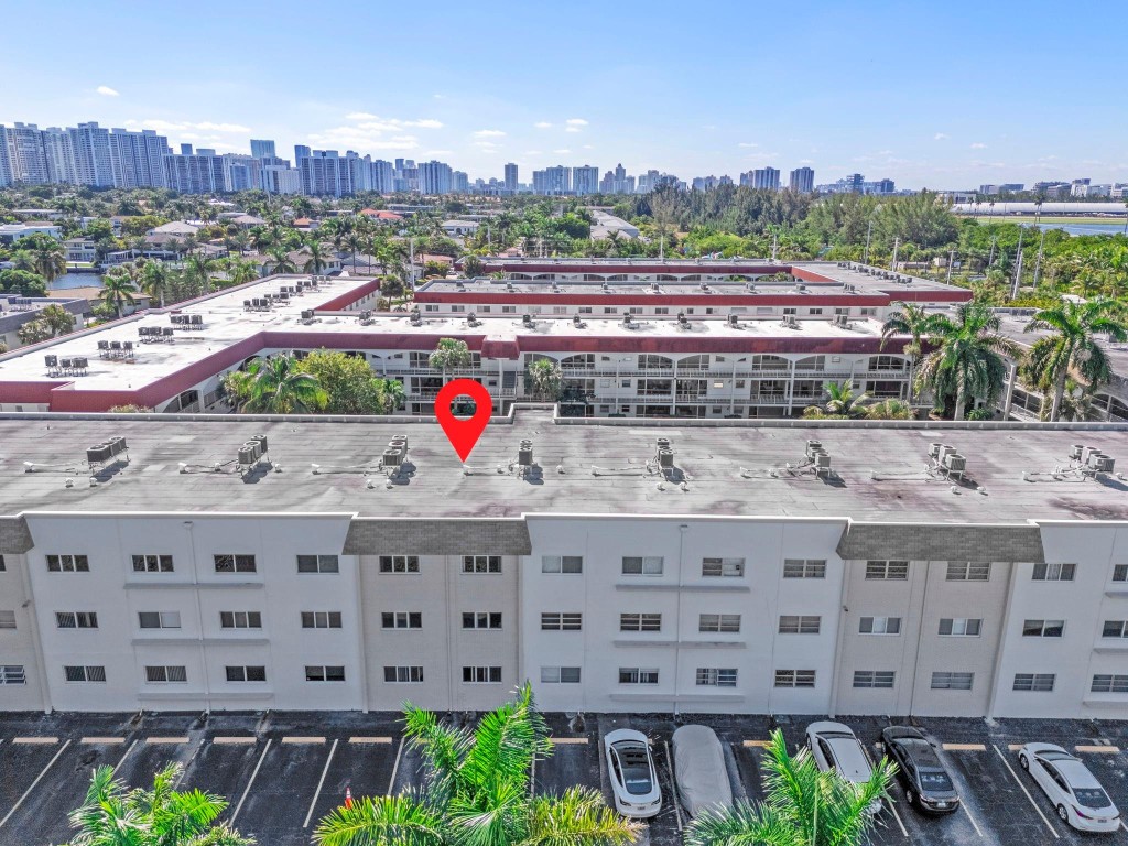 PARADISE VILLAS - Residential