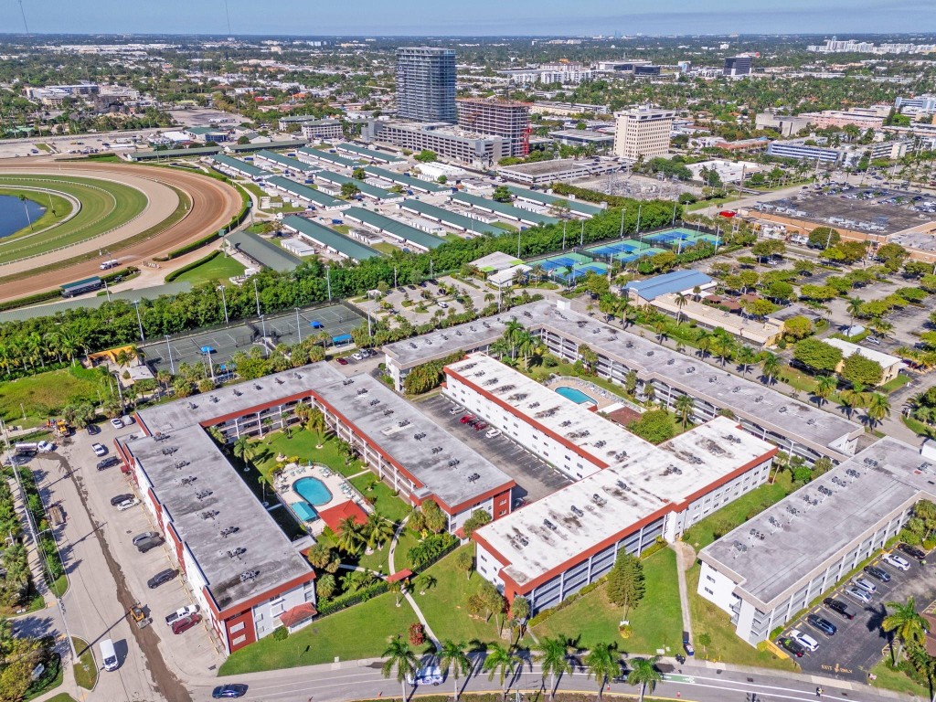 PARADISE VILLAS - Residential