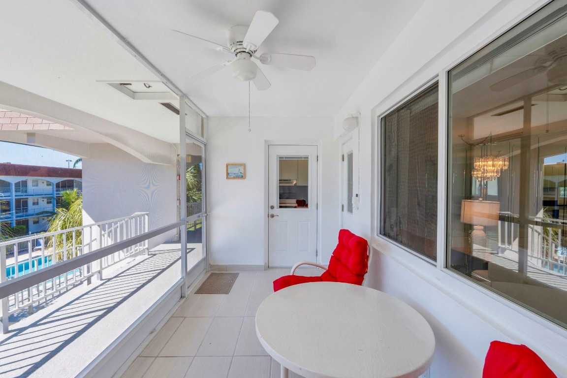 PARADISE VILLAS - Residential