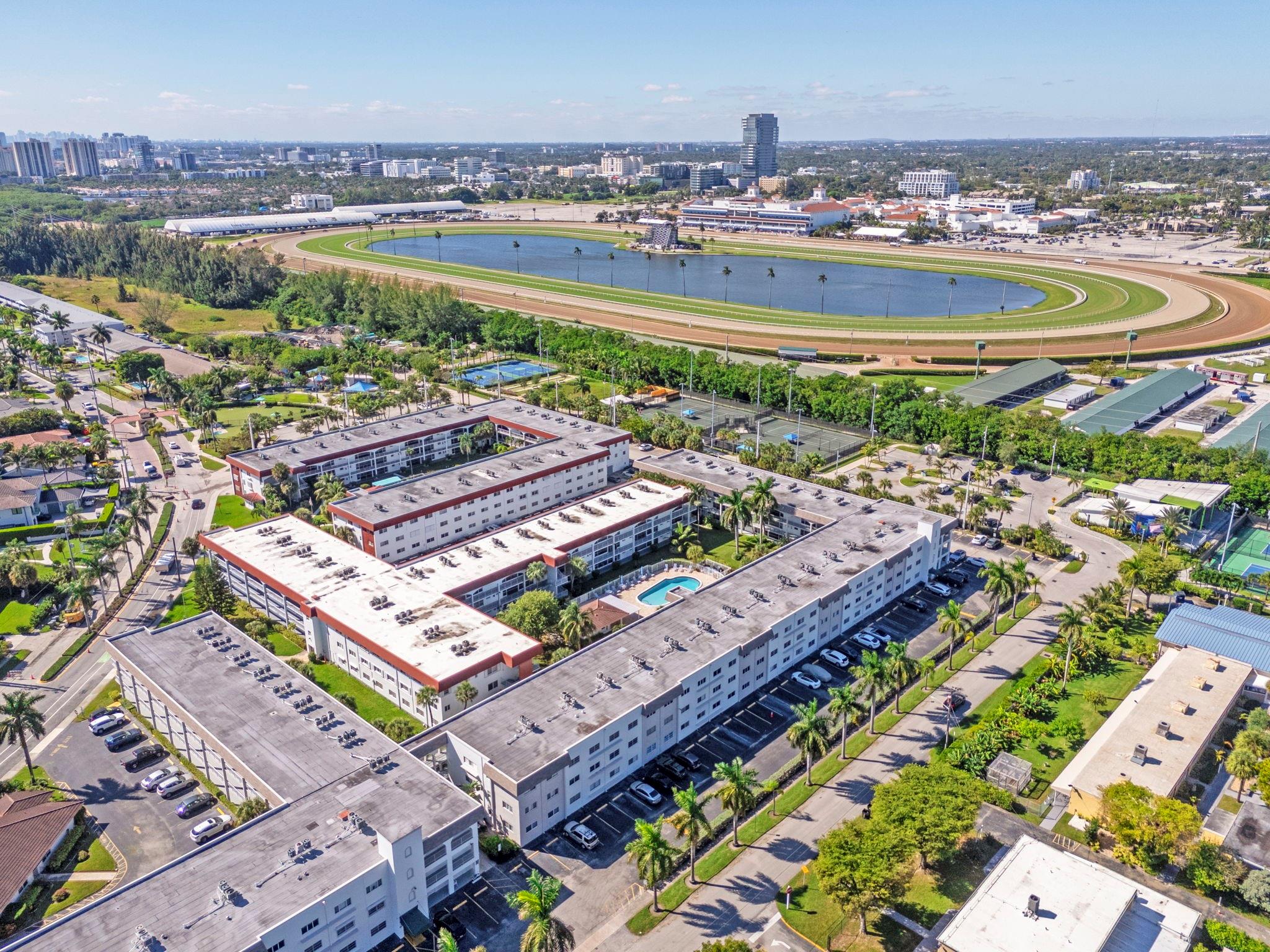 PARADISE VILLAS - Residential