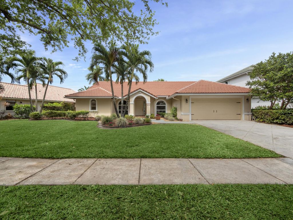 Photo of 6279 Longleaf Pine Drive, Jupiter, FL 33458 (MLS # R11072746)