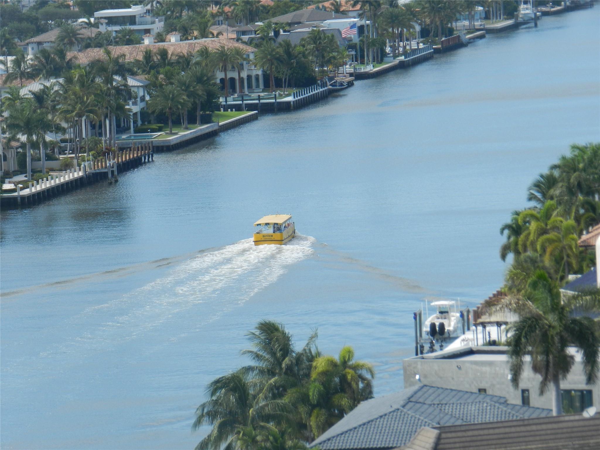 Step into Luxury with this Beautifully Updated Residence Boasting Unobstructed Intracoastal Views and High-end Finishes throughout.
Features include:
New A/C Unit
New Water Heater
Freshly Painted Interior
Modern Recessed Lighting
Gorgeous Marble Flooring
Stunning New Kitchen with Stainless Steel Appliances
Enjoy the perfect blend of style, comfort, and location. Whether you're entertaining or simply relaxing, every detail in this home is designed to impress.
Prime location near beaches, shops, dining, and more!