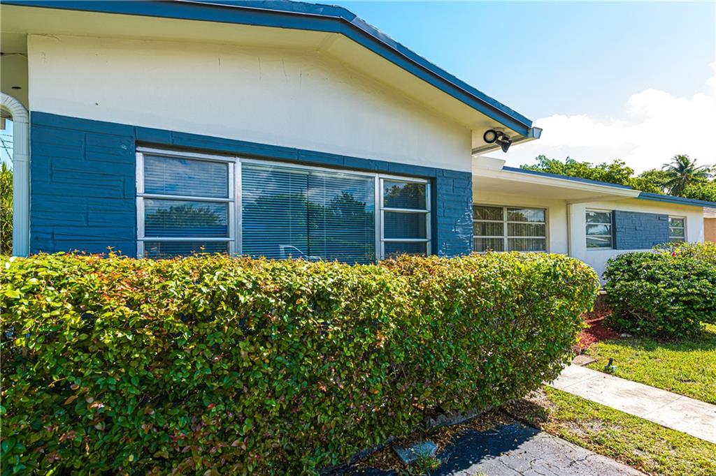 Sunrise Golf Village Sec - Residential