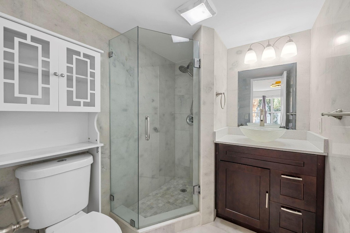 Harbor's Edge - Residential