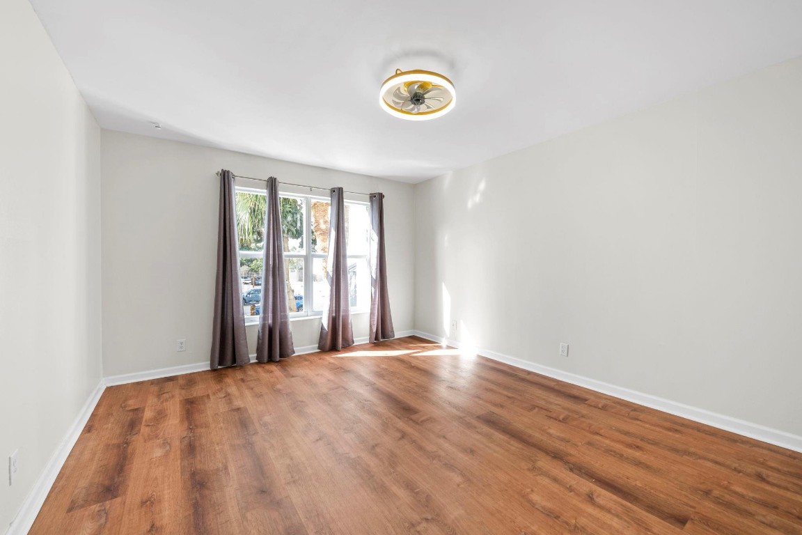 Harbor's Edge - Residential