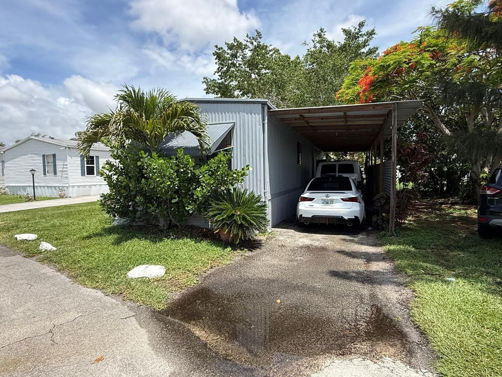 Photo of 3875 Sheraton Circle #121, Boynton Beach, FL 33436 (MLS # B26034338)