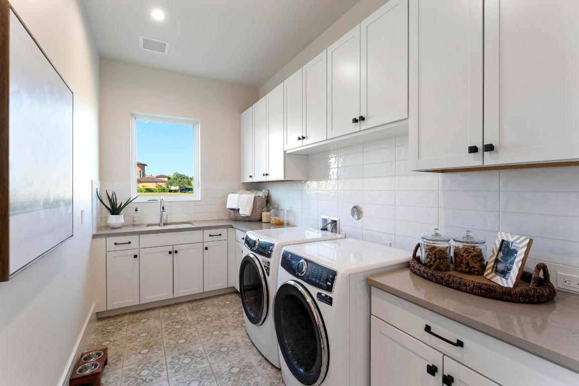 TESORO PLAT NO 4 - Residential