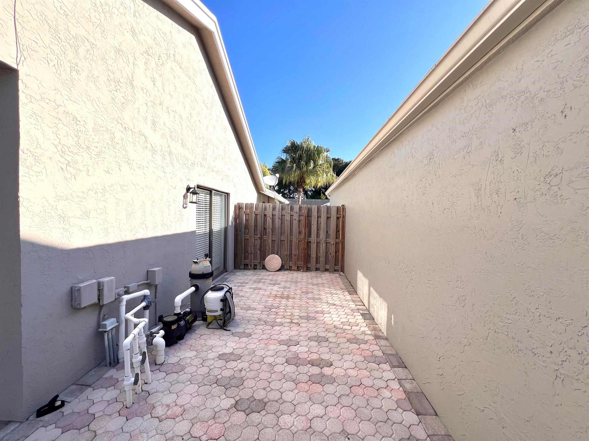 COUNTRY LANDING SEC 3 - Residential