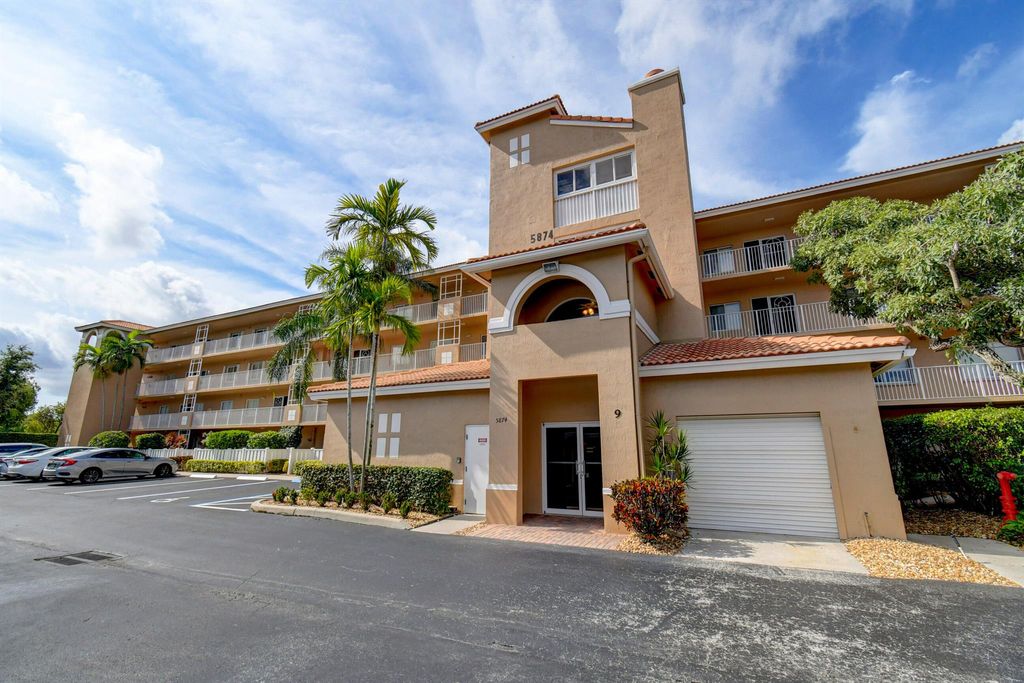 Photo of 5874 Crystal Shores Drive #101, Boynton Beach, FL 33437 (MLS # R10899280)