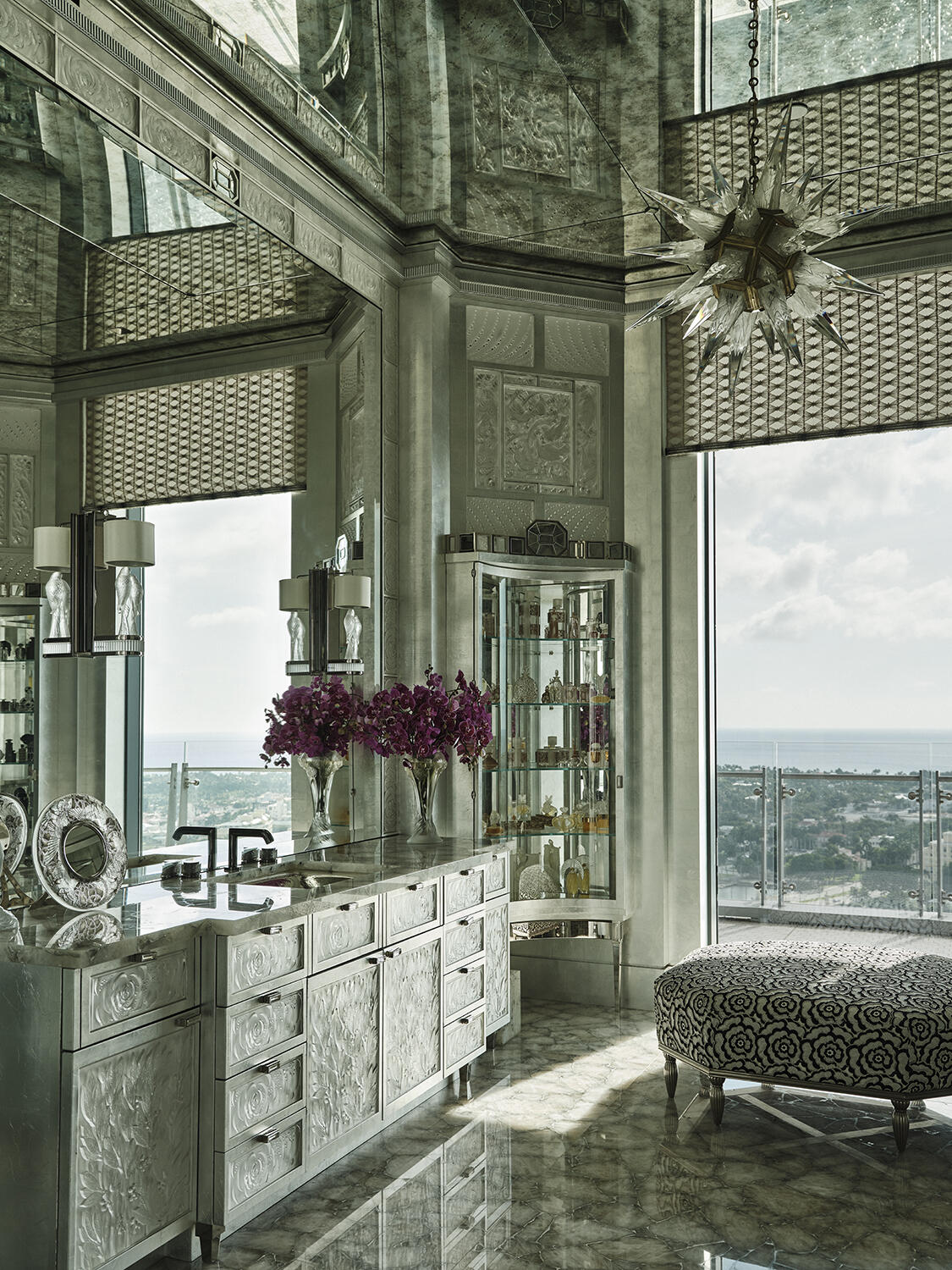 BRISTOL CONDO - Residential