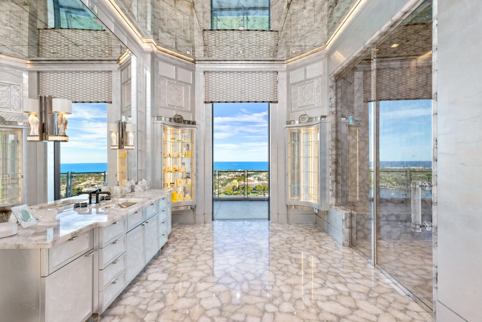 BRISTOL CONDO - Residential