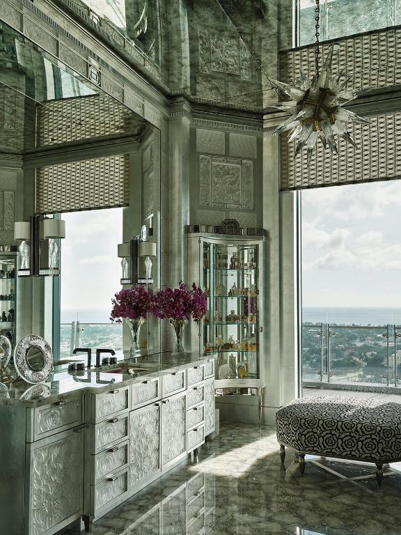 BRISTOL CONDO - Residential