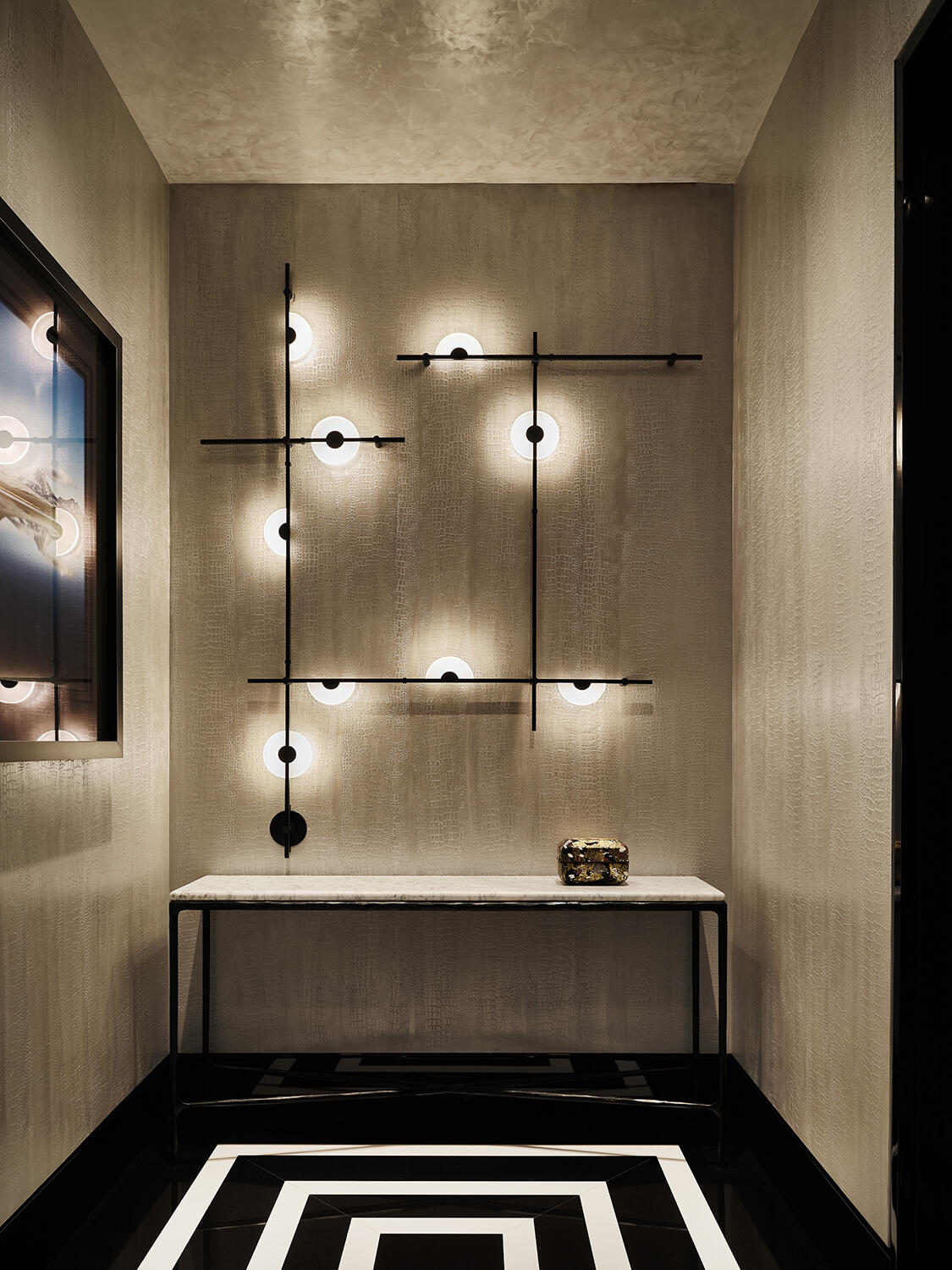 BRISTOL CONDO - Residential