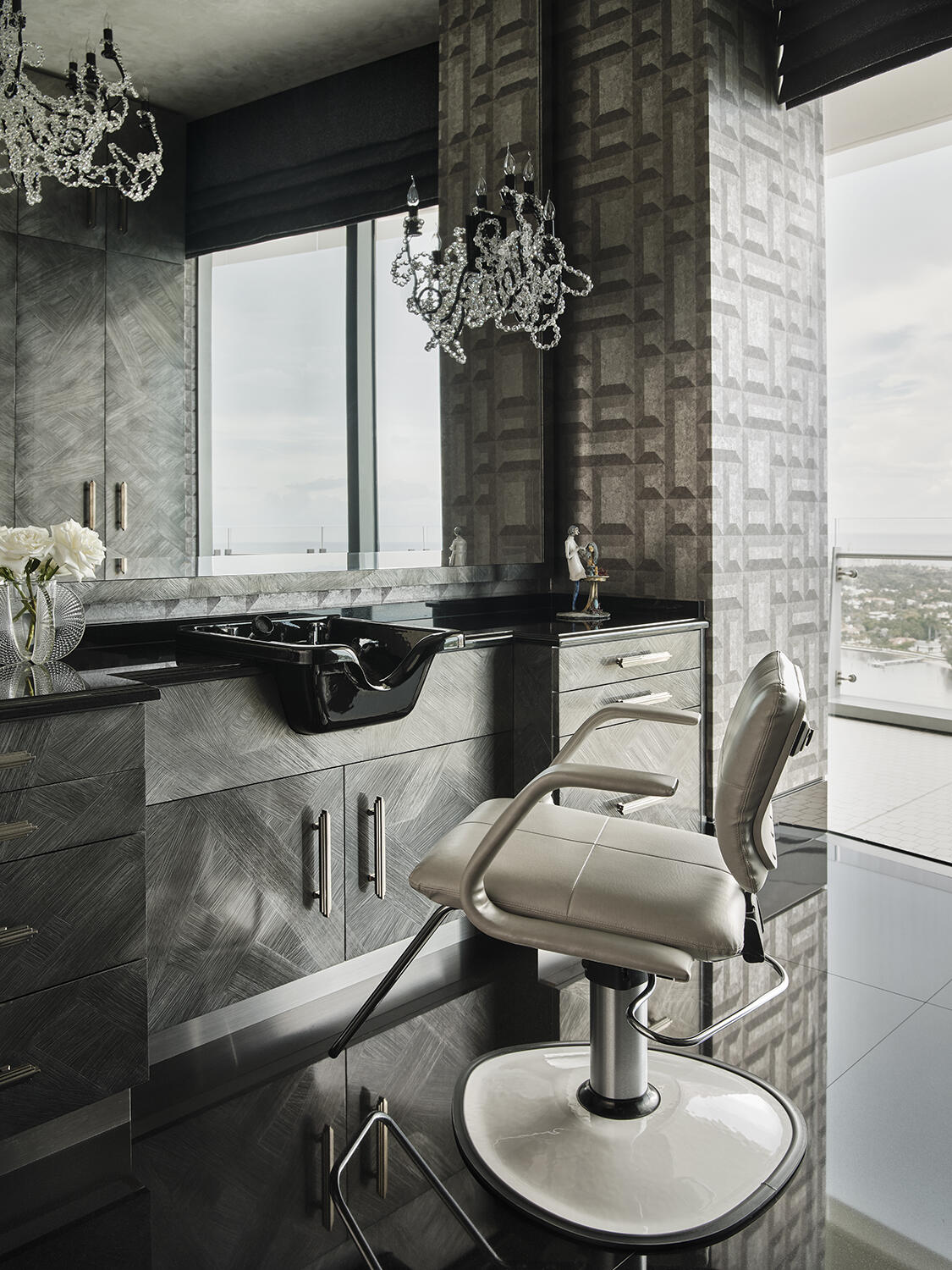 BRISTOL CONDO - Residential