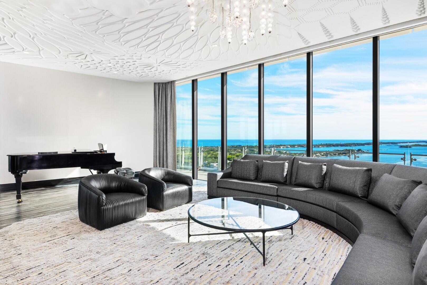 BRISTOL CONDO - Residential